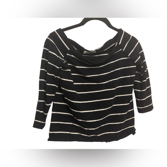 Zara Striped Off-the-Shoulder top - Picture 1 of 2